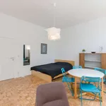 Rent a room of 300 m² in brussels