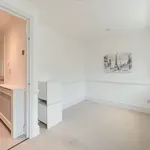 Rent 3 bedroom house of 117 m² in London