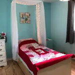  maison avec 10 chambre(s) en location à Quebec