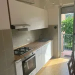 Rent 3 bedroom apartment of 90 m² in Milan