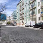 Rent 2 bedroom apartment of 64 m² in lisbon