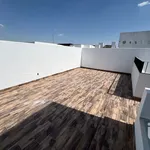 Rent 3 bedroom house of 285 m² in Querétaro