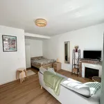 Rent 2 bedroom apartment of 25 m² in Paris