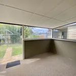 Rent 3 bedroom house in  Wangaratta