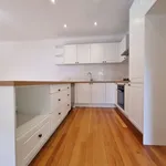 Rent 3 bedroom apartment in Melbourne