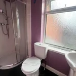 Rent 4 bedroom house in Redditch