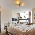 Rent 1 bedroom flat of 41 m² in Bristol