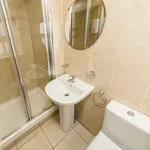 Rent 6 bedroom apartment in Newcastle upon Tyne