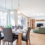 Miete 4 Schlafzimmer wohnung von 135 m² in Düsseldorf