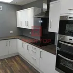 Rent 8 bedroom house in Leeds