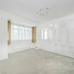 Rent 5 bedroom house in London