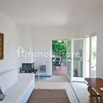 Rent 3 bedroom apartment of 50 m² in Le Grazie