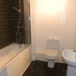 Rent 2 bedroom flat in Northampton