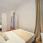 Rent a room in lisbon