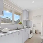 Rent 2 bedroom apartment in Bentleigh East