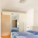 3-room flat via Medici da Seregno 3, Umberto I - Garibaldi, Seregno