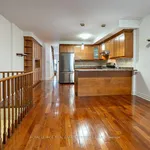 Maison de 5414 m² avec 3 chambre(s) en location à Toronto (Corso Italia-Davenport)