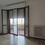 Rent 3 bedroom apartment of 90 m² in Voghera