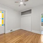 Rent 2 bedroom apartment in Jersey City