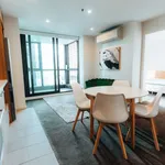 Rent 2 bedroom apartment in Melbourne