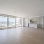 Alquilo 4 dormitorio apartamento de 200 m² en Alcobendas