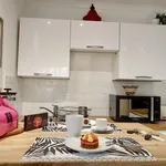 Rent 1 bedroom apartment of 344 m² in Lyon