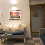 Rent a room of 150 m² in Madrid