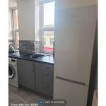 Rent 3 bedroom flat in North East England