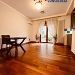 Rent 2 bedroom apartment of 55 m² in Napoli