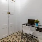 Rent 7 bedroom apartment in Barcelona