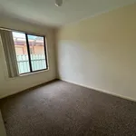 Rent 3 bedroom house in Roxby Downs