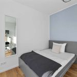 Rent a room of 85 m² in berlin