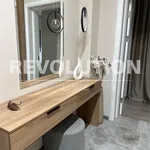 Rent 3 bedroom apartment of 100 m² in Ален мак