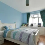 Rent 3 bedroom house in Reigate and Banstead