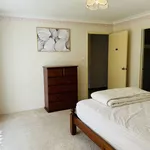 Rent 4 bedroom house in Broadwater