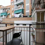 Rent a room of 70 m² in madrid