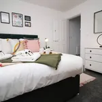 Rent 6 bedroom flat in Newport