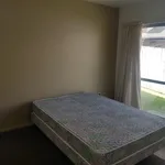 Rent 2 bedroom apartment in Hamilton