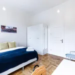 Rent 2 bedroom apartment in Prague