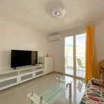 Rent a room of 98 m² in valencia