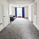 Rent 4 bedroom flat in Wales