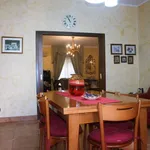 Rent 5 bedroom apartment of 165 m² in Reggio di Calabria