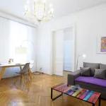 Rent 1 bedroom apartment of 538 m² in vienna