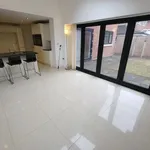 Rent 6 bedroom house in North West England