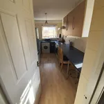 Rent 4 bedroom flat in Glasgow