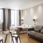 Rent 2 bedroom apartment of 30 m² in Barcelona