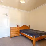 Rent 3 bedroom flat in Scotland