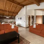 Rent 3 bedroom apartment of 80 m² in Colico