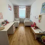 Miete 4 Schlafzimmer wohnung von 190 m² in Wien