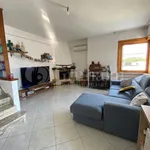 Rent 5 bedroom house of 160 m² in Roma